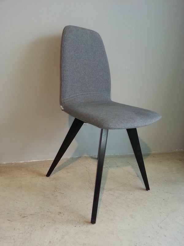 Stuhl MT 11